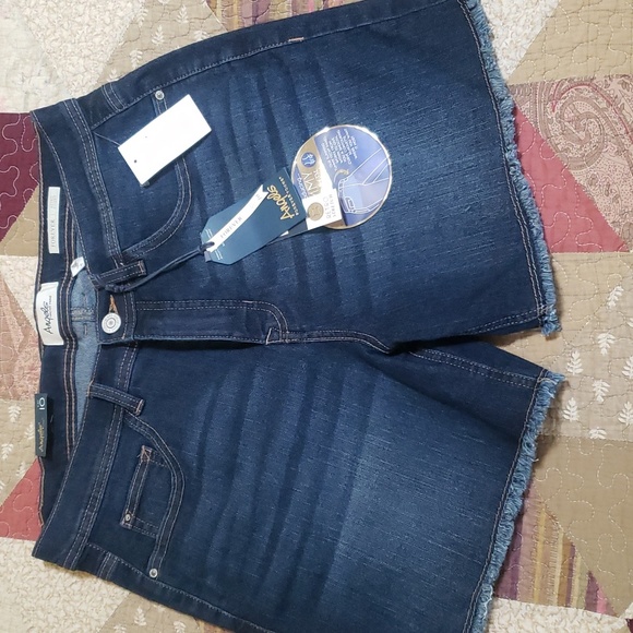 Angels Fringe Hem Shorts 10 - Picture 1 of 5